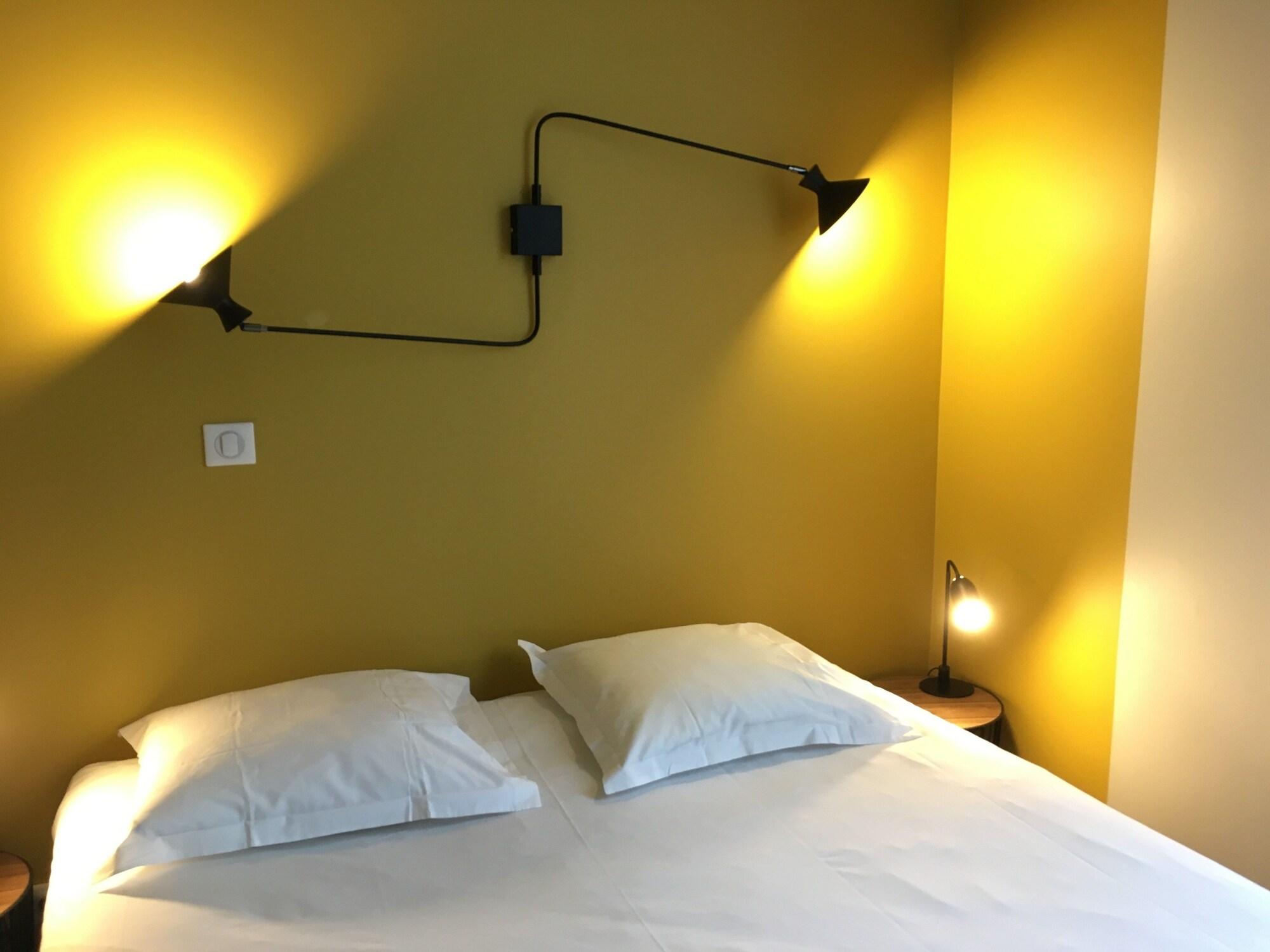 Hotel Alnea คานส์ ภายนอก รูปภาพ