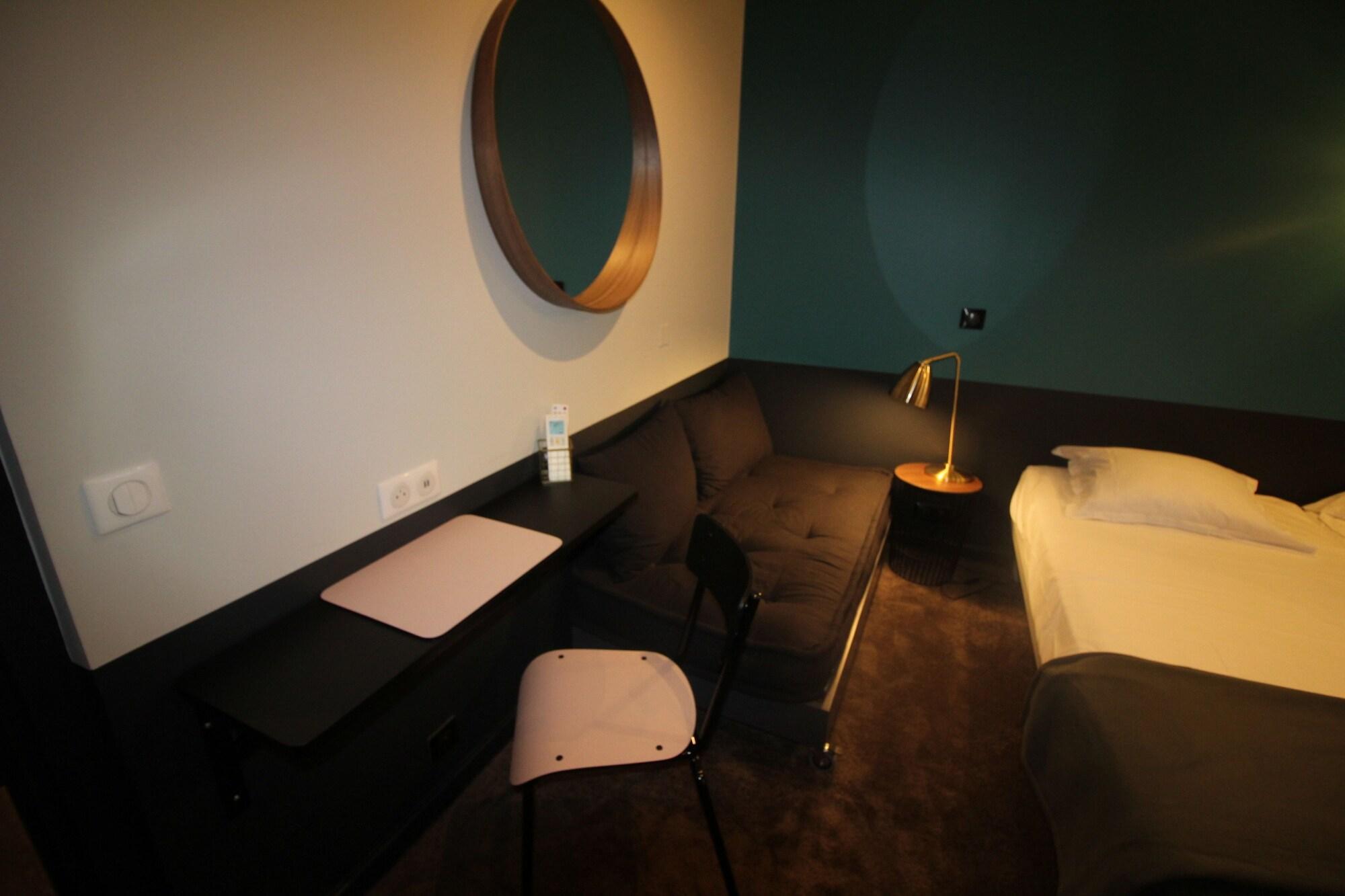 Hotel Alnea คานส์ ภายนอก รูปภาพ